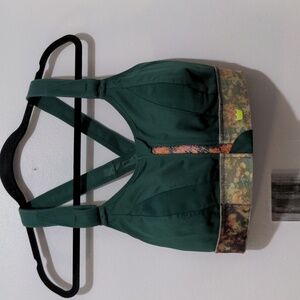 EUC SheFit Ultimate Sports Bra. 1 Luxe.